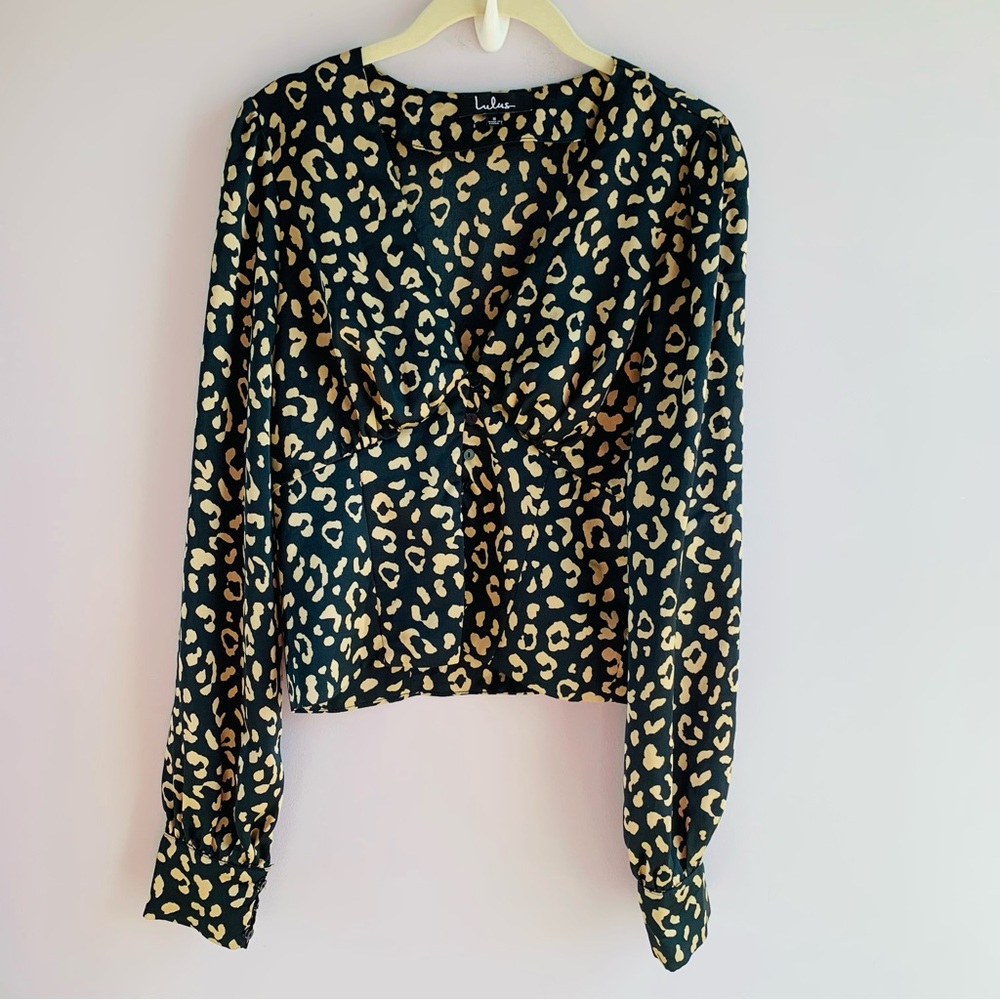 Lulu's Bustier Top Leopard Satin Button Front Balloon Sleeve Date Night Small